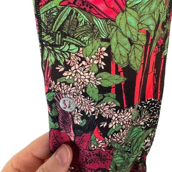 Lululemon Speed Up Tight Full-On Luxtreme 28 in. Zen Garden Multi 4 Run Train - Picture 7 of 9